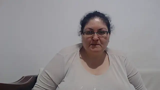Nykyxo online show from June 23, 2026, 11:30 am