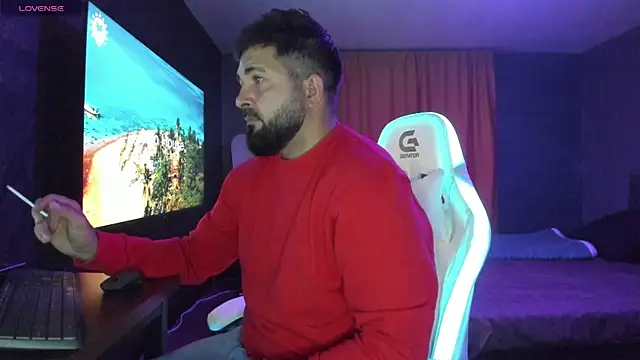 Snapshot of Eduu2322 chatting on October 1, 2025, 8:37 pm Eduu2322 online show from October 1, 2025, 8:37 pm