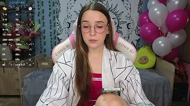 Snapshot of Sweet_frosti chatting on January 22, 2025, 2:59 am Sweet frosti online show from January 22, 2025, 2:59 am