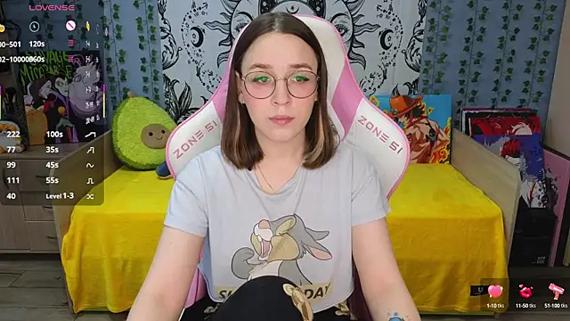 Snapshot of Sweet_frosti chatting on March 7, 2025, 2:25 am Sweet frosti online show from March 7, 2025, 2:25 am