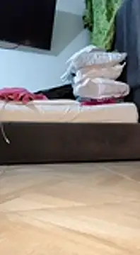 CurvySara1 online show from November 12, 2025, 11:25 pm