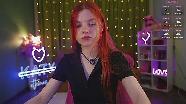 Snapshot of Katy__Ethereal chatting on October 4, 2025, 2:20 am Katy  Ethereal online show from October 4, 2025, 2:20 am