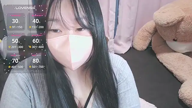 Snapshot of yuinyan3150 chatting on June 5, 2026, 8:47 pm yuinyan3150 online show from June 5, 2026, 8:47 pm