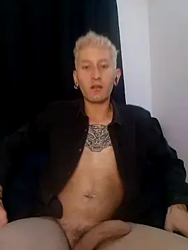 Snapshot of Vlad_goetia chatting on October 11, 2025, 1:49 am Vlad goetia online show from October 11, 2025, 1:49 am