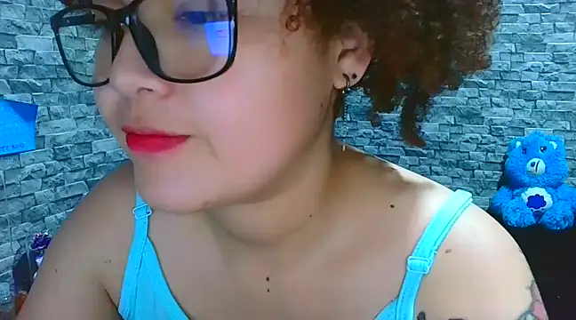 Snapshot of vanellope12 chatting on December 18, 2024, 5:42 pm vanellope12 online show from December 18, 2024, 5:42 pm