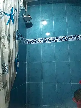 xairaruiz  online show from March 16, 2025, 9:27 am