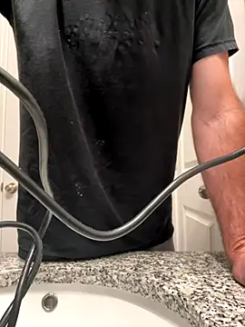 Snapshot of StrokinSnowman chatting on October 17, 2025, 3:42 am StrokinSnowman online show from October 17, 2025, 3:42 am