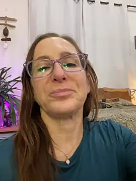 Snapshot of MsSamantha chatting on January 24, 2025, 1:35 am MsSamantha online show from January 24, 2025, 1:35 am