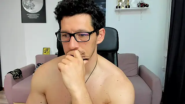 BrutusK08 online show from May 8, 2026, 7:03 am
