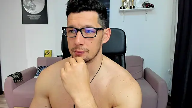 BrutusK08 online show from May 13, 2026, 6:33 am