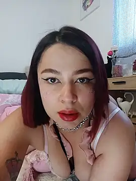 Lia Roxx online show from May 15, 2026, 6:15 pm