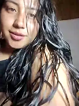 KATYGONZALEZ online show from June 9, 2026, 9:15 pm