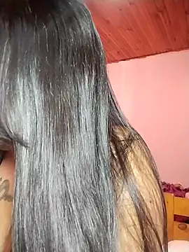 KATYGONZALEZ online show from June 23, 2026, 2:59 pm