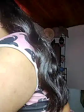 KATYGONZALEZ online show from August 7, 2026, 11:45 am