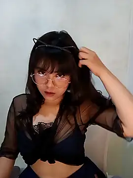 Snapshot of Chall_mee chatting on October 6, 2025, 4:04 pm Chall mee online show from October 6, 2025, 4:04 pm