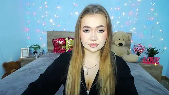 Snapshot of StacyYellig chatting on January 14, 2025, 8:04 pm StacyYellig online show from January 14, 2025, 8:04 pm