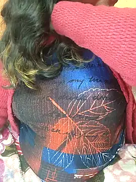CUTE SOPHIA- online show from December 18, 2024, 7:41 pm