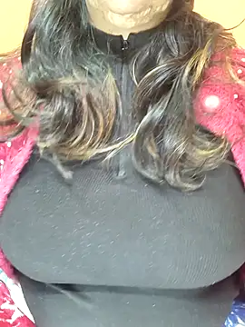 CUTE SOPHIA- online show from December 19, 2024, 9:28 pm