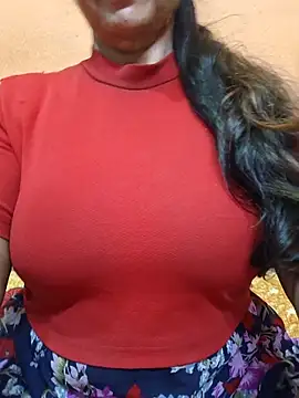 Snapshot of CUTE_SOPHIA- chatting on April 29, 2026, 2:26 am CUTE SOPHIA- online show from April 29, 2026, 2:26 am