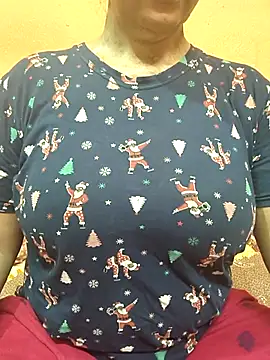 Snapshot of CUTE_SOPHIA- chatting on May 17, 2026, 2:20 am CUTE SOPHIA- online show from May 17, 2026, 2:20 am