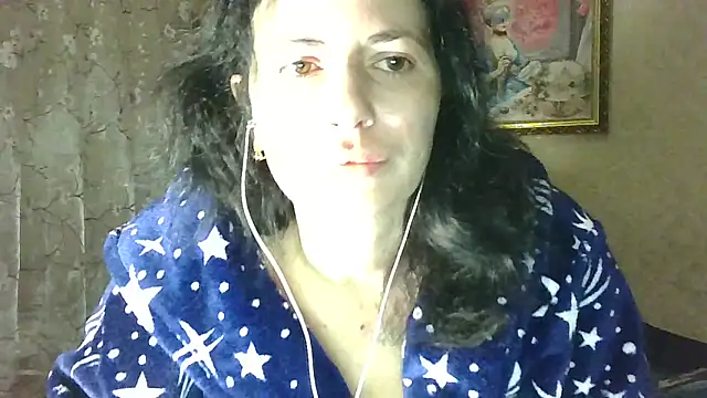 Snapshot of StunnigArt chatting on March 17, 2025, 2:30 am StunnigArt online show from March 17, 2025, 2:30 am