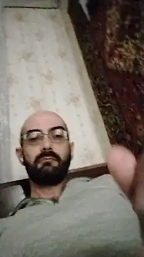 ArsenSavas online show from December 16, 2025, 7:52 pm