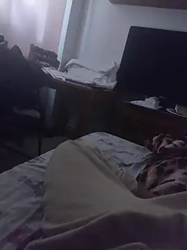 Snapshot of Semental2030 chatting on April 7, 2026, 2:17 pm Semental2030 online show from April 7, 2026, 2:17 pm