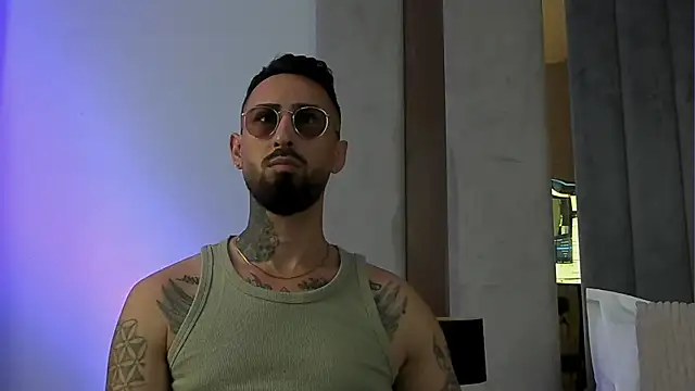 Baddfuckerr online show from September 13, 2025, 7:24 pm