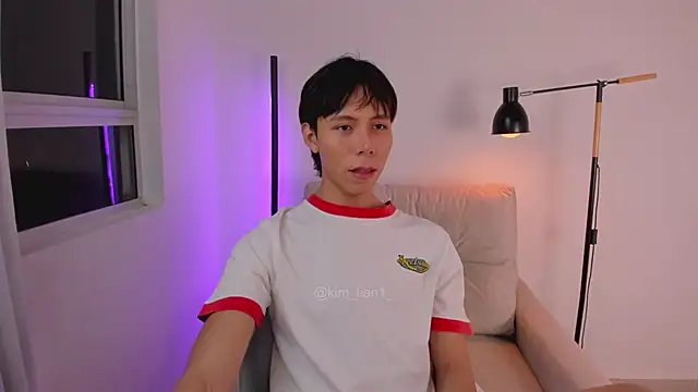 kim lian21 online show from February 18, 2026, 10:33 am