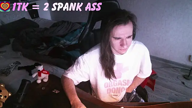 izilizi 23 online show from November 23, 2025, 8:14 am