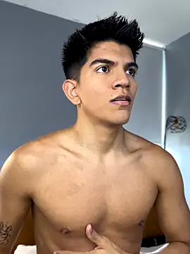 santiago 01 online show from October 2, 2025, 7:21 pm