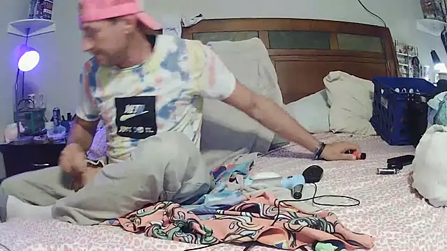 Snapshot of Obi-Spun-Kenobi chatting on September 20, 2025, 9:16 pm Obi-Spun-Kenobi online show from September 20, 2025, 9:16 pm