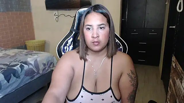 KathyHardcore69 online show from May 4, 2026, 3:02 am