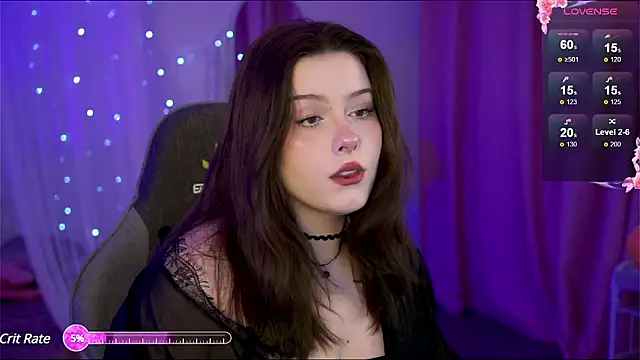 CoralineKeyns online show from December 4, 2024, 5:16 am