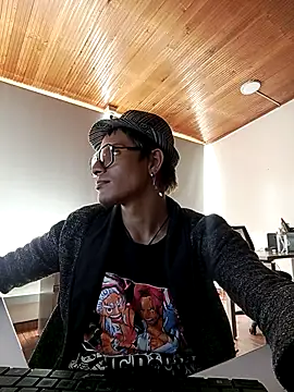 Snapshot of Andy_winston chatting on October 1, 2025, 8:26 pm Andy winston online show from October 1, 2025, 8:26 pm