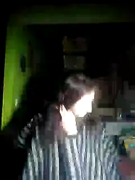 Cameron puppy online show from January 4, 2025, 5:05 am