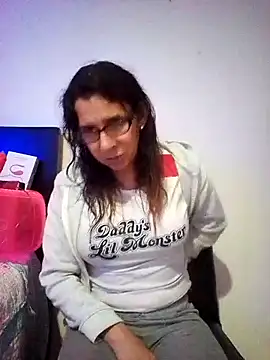 Cameron puppy online show from September 11, 2025, 5:51 am