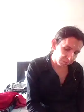 Cameron puppy online show from October 13, 2025, 3:34 pm