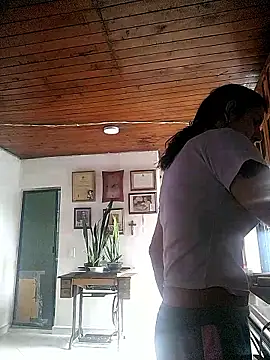 Cameron puppy online show from January 8, 2026, 6:21 pm