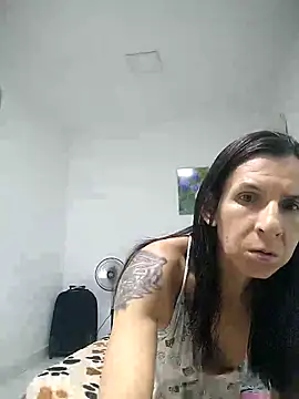 Cameron puppy online show from June 19, 2026, 6:23 pm