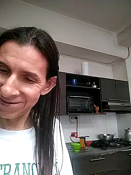 Cameron puppy online show from June 25, 2026, 6:34 pm