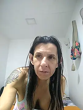 Cameron puppy online show from July 5, 2026, 8:49 pm