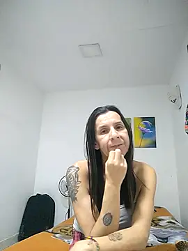 Cameron puppy online show from July 11, 2026, 6:49 am