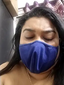 Snapshot of indianlisa5 chatting on September 22, 2025, 8:22 pm indianlisa5 online show from September 22, 2025, 8:22 pm