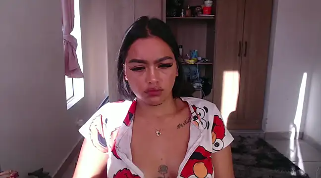 fairylatin222 online show from January 11, 2025, 12:50 pm
