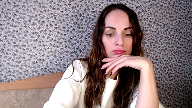 Snapshot of Tinadream20 chatting on February 16, 2026, 10:33 am Tinadream20 online show from February 16, 2026, 10:33 am