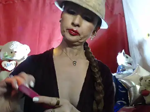 hottieperla online show from January 19, 2025, 5:28 pm