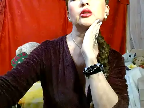 hottieperla online show from June 26, 2026, 6:01 pm