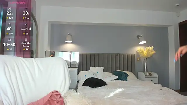 Awesome Jolie online show from October 22, 2025, 6:35 am