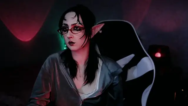 Snapshot of Rory_Pink chatting on March 24, 2026, 12:10 pm Rory Pink online show from March 24, 2026, 12:10 pm